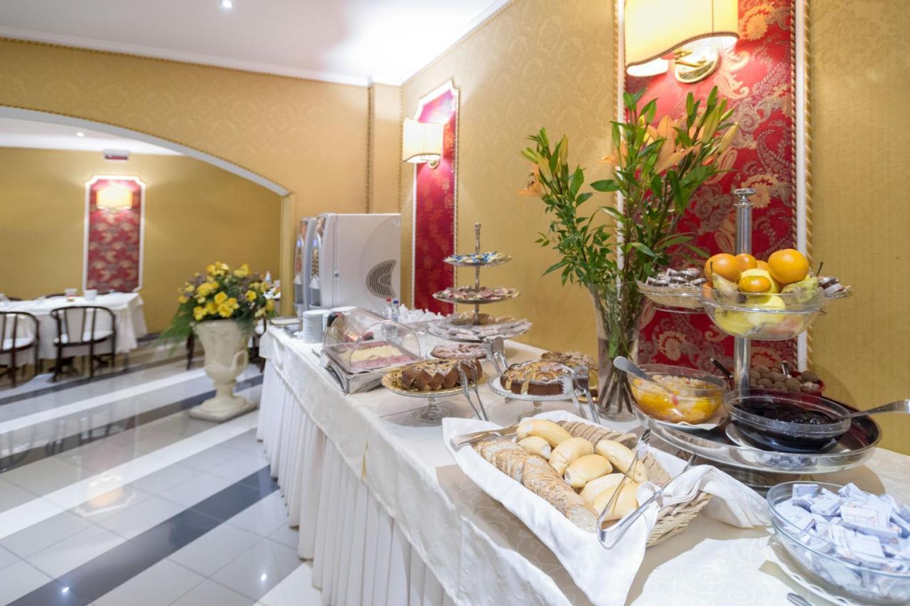 Boutique Hotel Puccini Монтекатини Терме Екстериор снимка