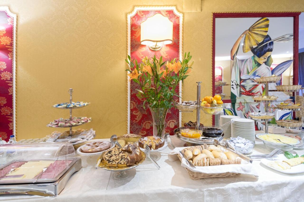 Boutique Hotel Puccini Монтекатини Терме Екстериор снимка