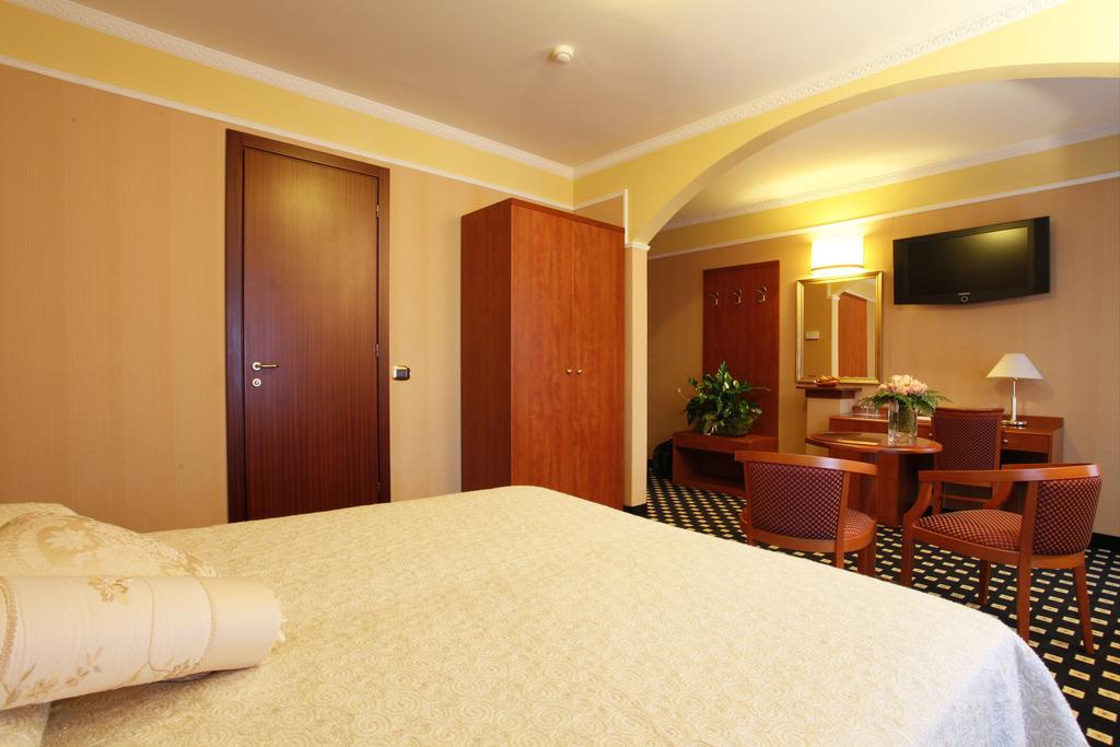 Boutique Hotel Puccini Монтекатини Терме Екстериор снимка